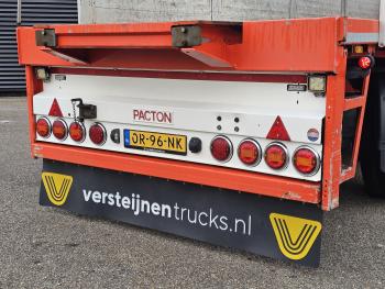 Pacton 2 X STEERING AXLE / LIFT AXLE / HIAB ROLLER CRANE
